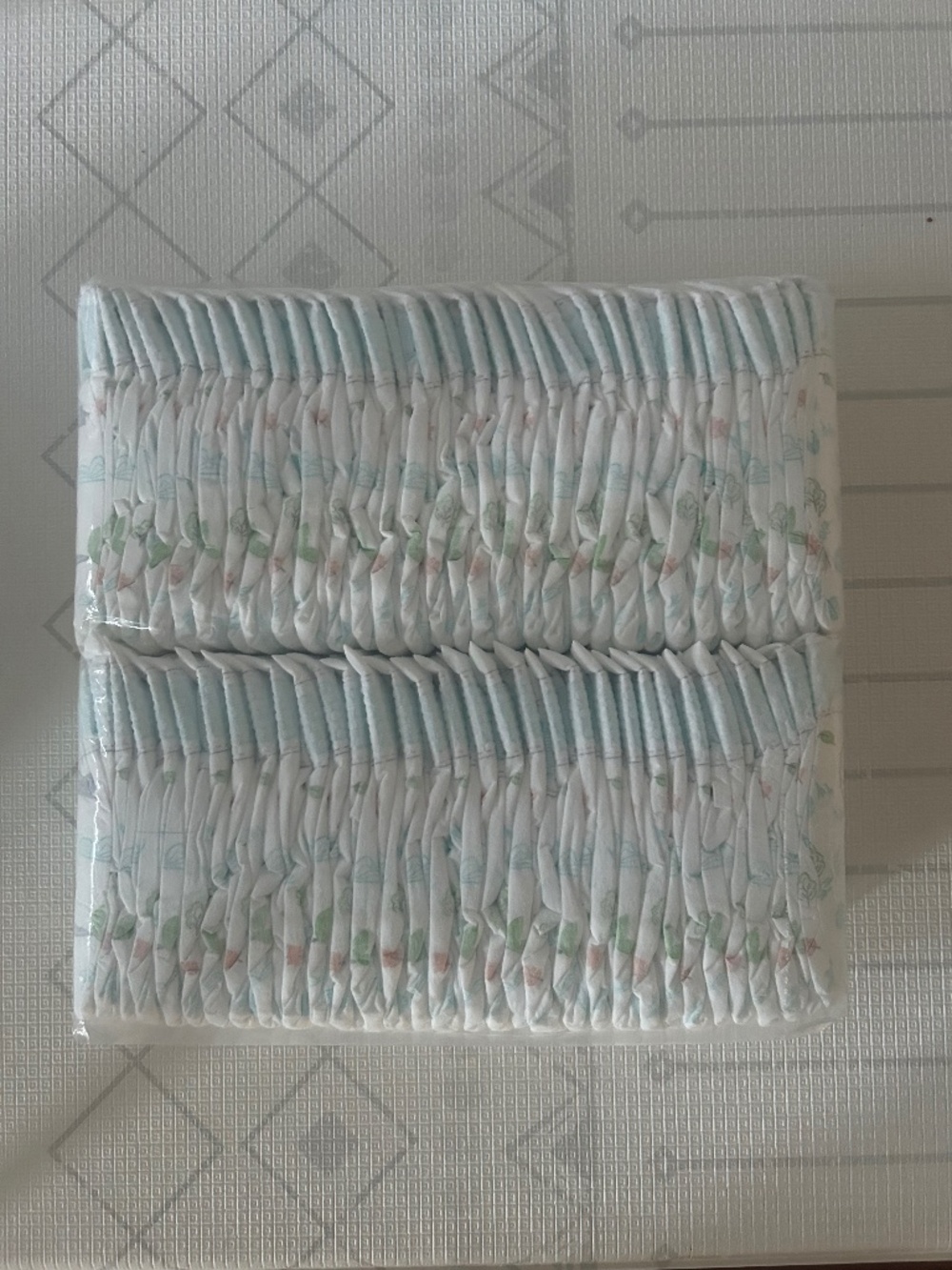 Kirkland Size 1 Diapers